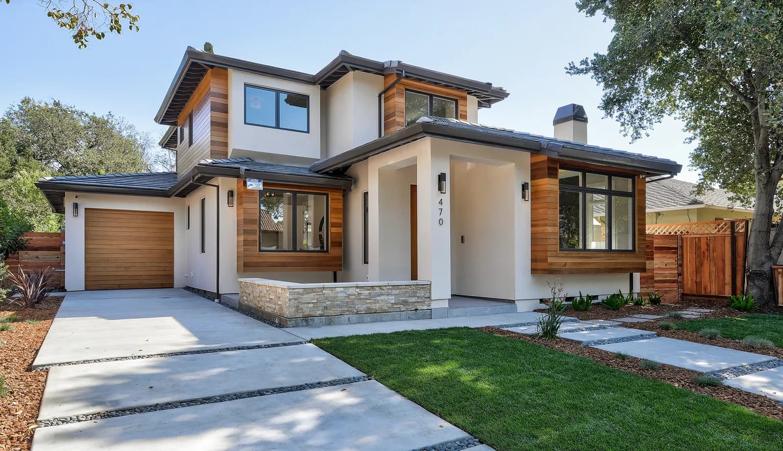228 Walter Hays — Custom home